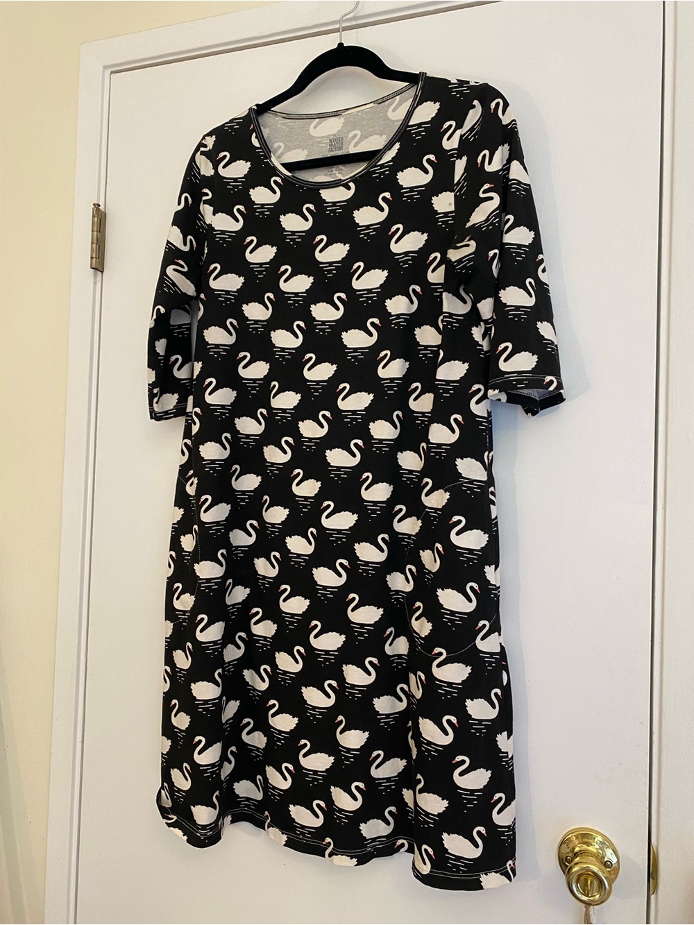 Winter Water Factory Women's Black Midi Dress with White Swan Print